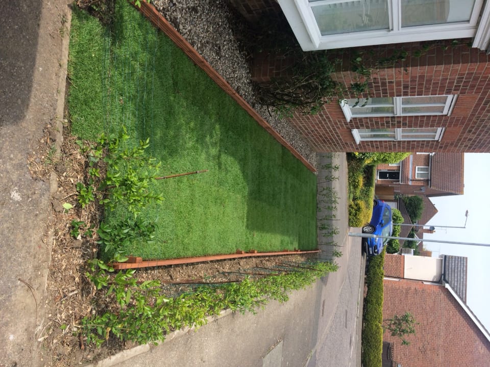 Artificial lawn